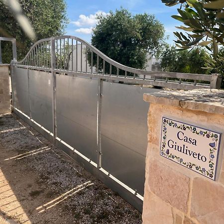 Casa Giuliveto - Charmantes Ferienhaus Mit Privatpool In Olivenhain Ostuni Exterior foto