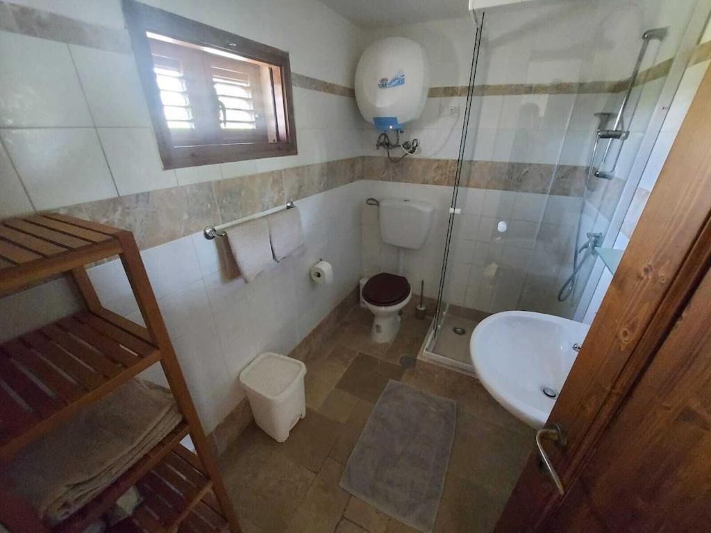 Casa Giuliveto - Charmantes Ferienhaus Mit Privatpool In Olivenhain Ostuni Exterior foto