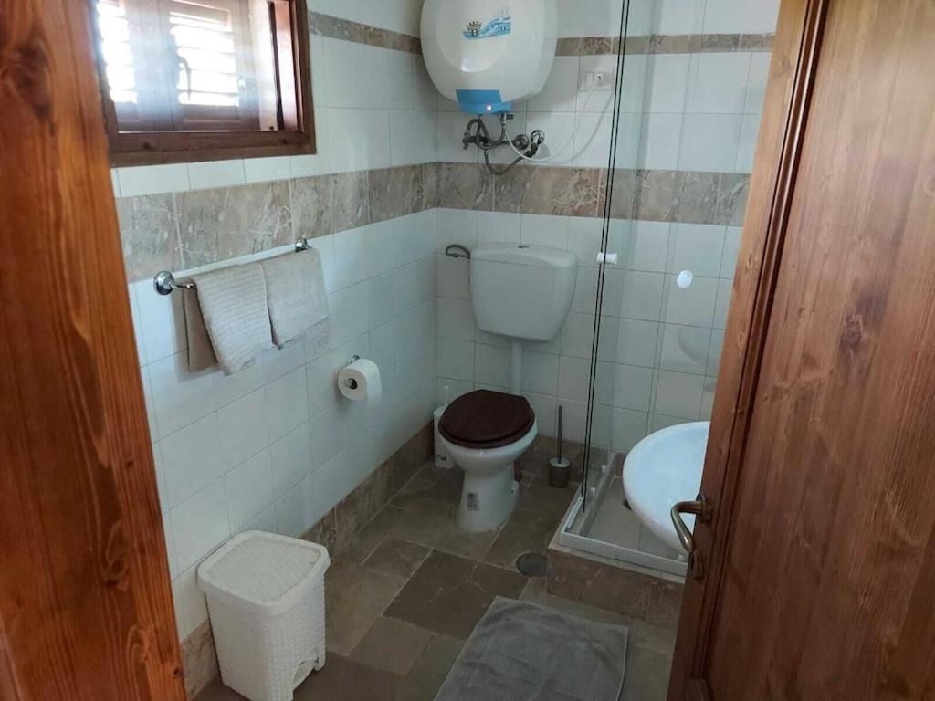 Casa Giuliveto - Charmantes Ferienhaus Mit Privatpool In Olivenhain Ostuni Exterior foto