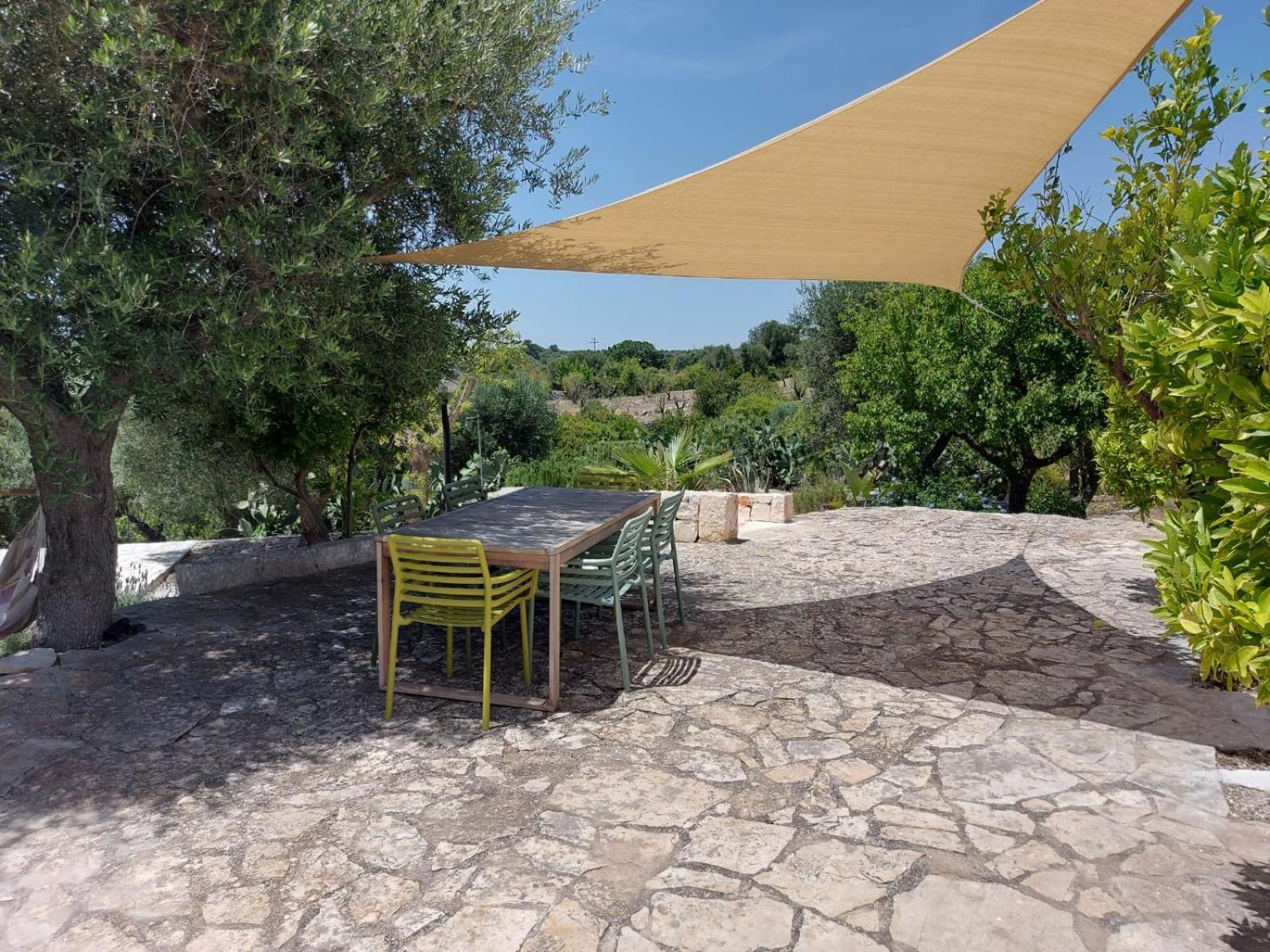 Casa Giuliveto - Charmantes Ferienhaus Mit Privatpool In Olivenhain Ostuni Exterior foto