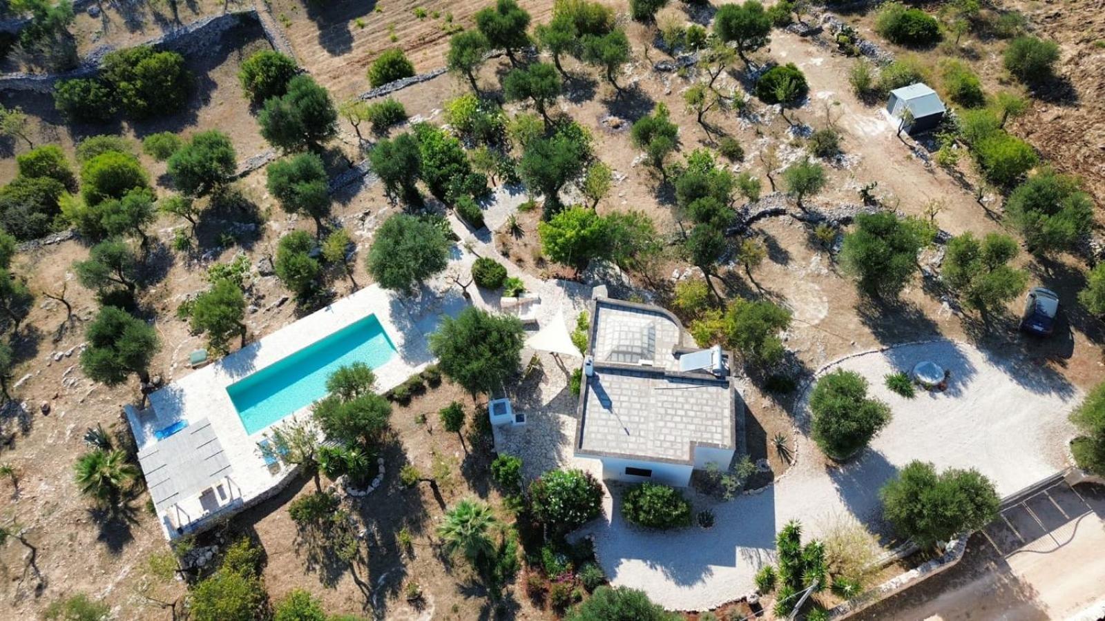 Casa Giuliveto - Charmantes Ferienhaus Mit Privatpool In Olivenhain Ostuni Exterior foto